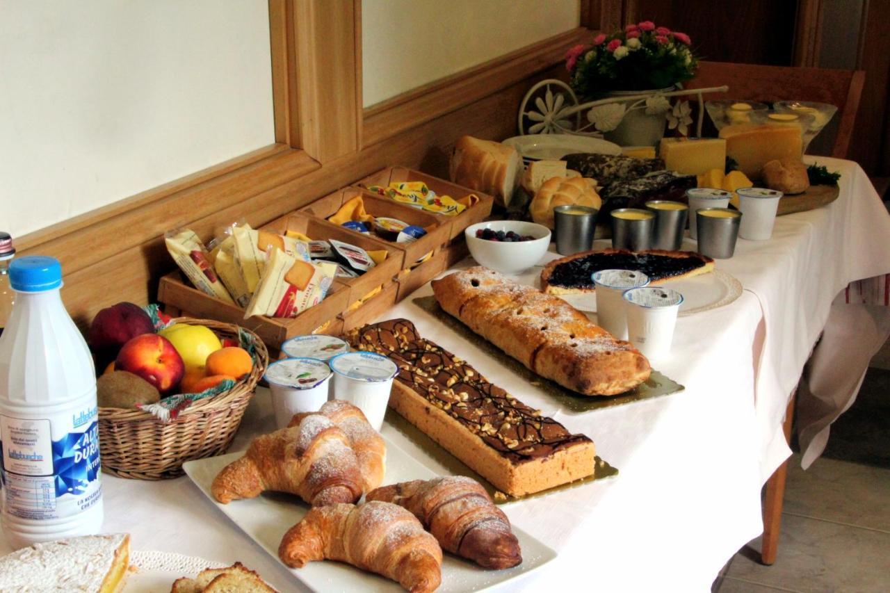 Hotel Ristorante Sagittario Feltre Dış mekan fotoğraf